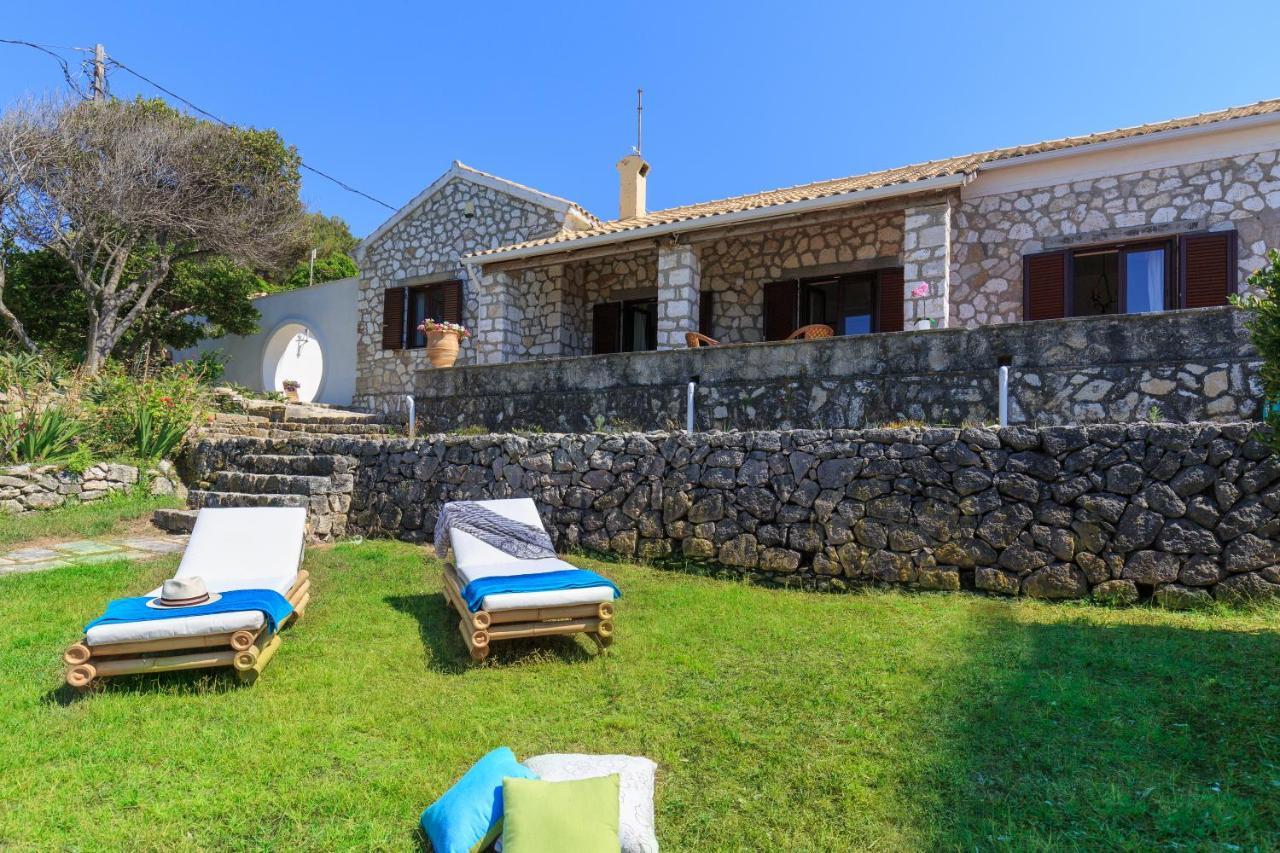 Villa Quietude Agios Stefanos Avliotes  Luaran gambar