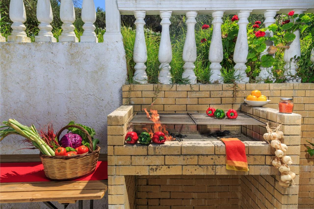 Villa Quietude Agios Stefanos Avliotes  Luaran gambar