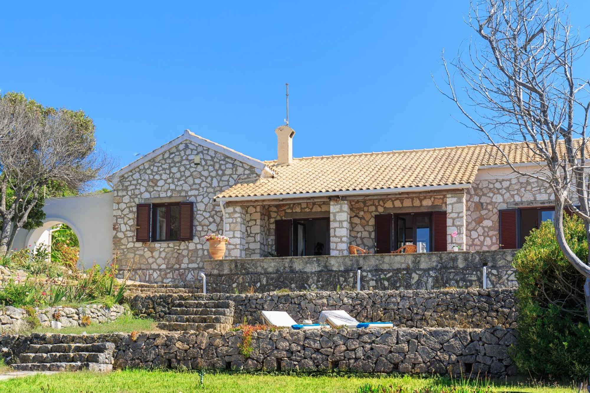 Villa Quietude Agios Stefanos Avliotes  Luaran gambar